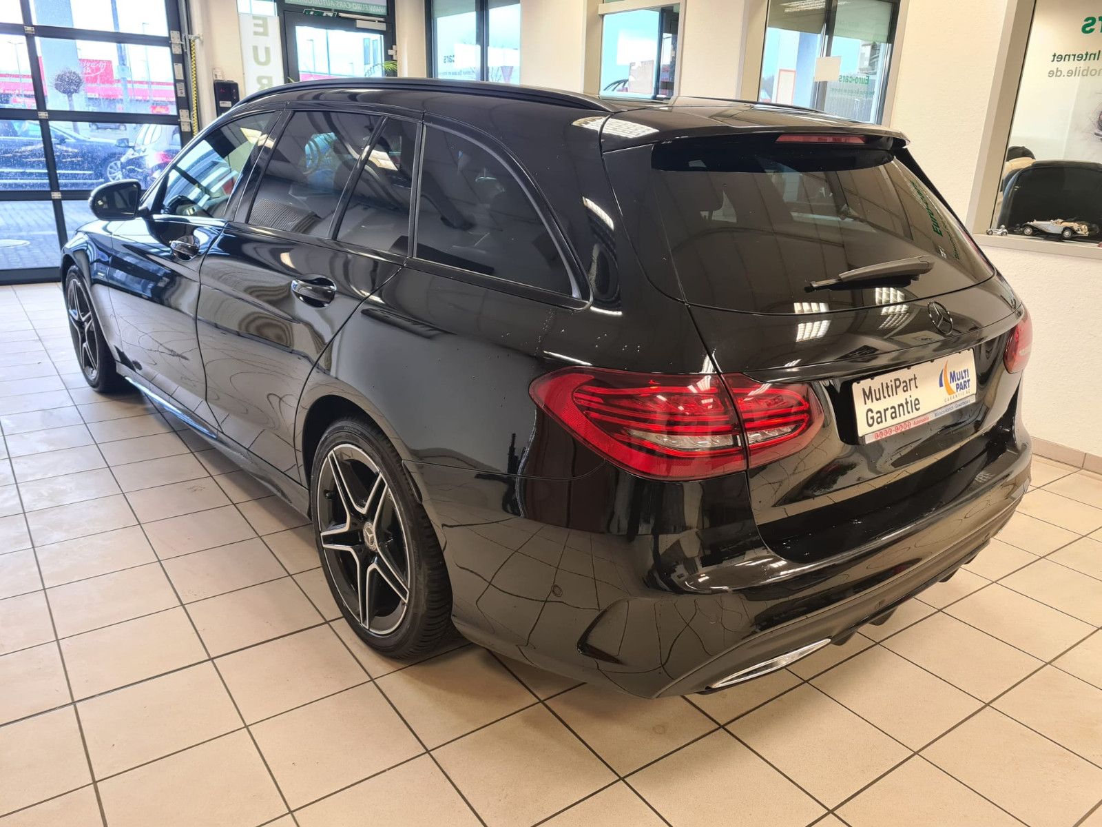 Fahrzeugabbildung Mercedes-Benz C 200 NIGHT EDITION / KAMERA / GEPFLEGT