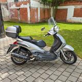 Piaggio Beverly 500 (Legende in Top Zustand) - Offers matching your search criteria