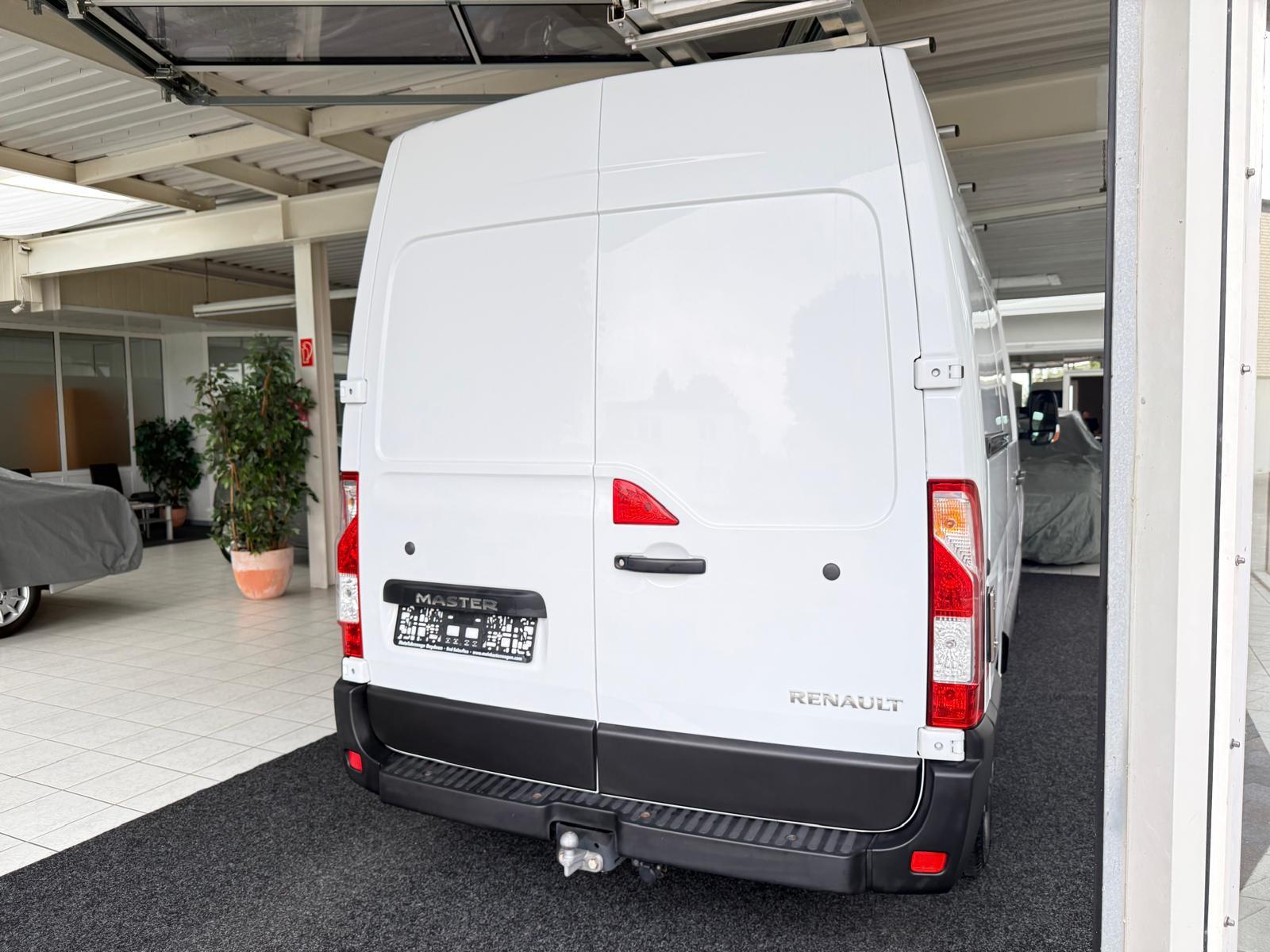 Renault Master L2H2 *Sortimo-Werkstatt-Regale*