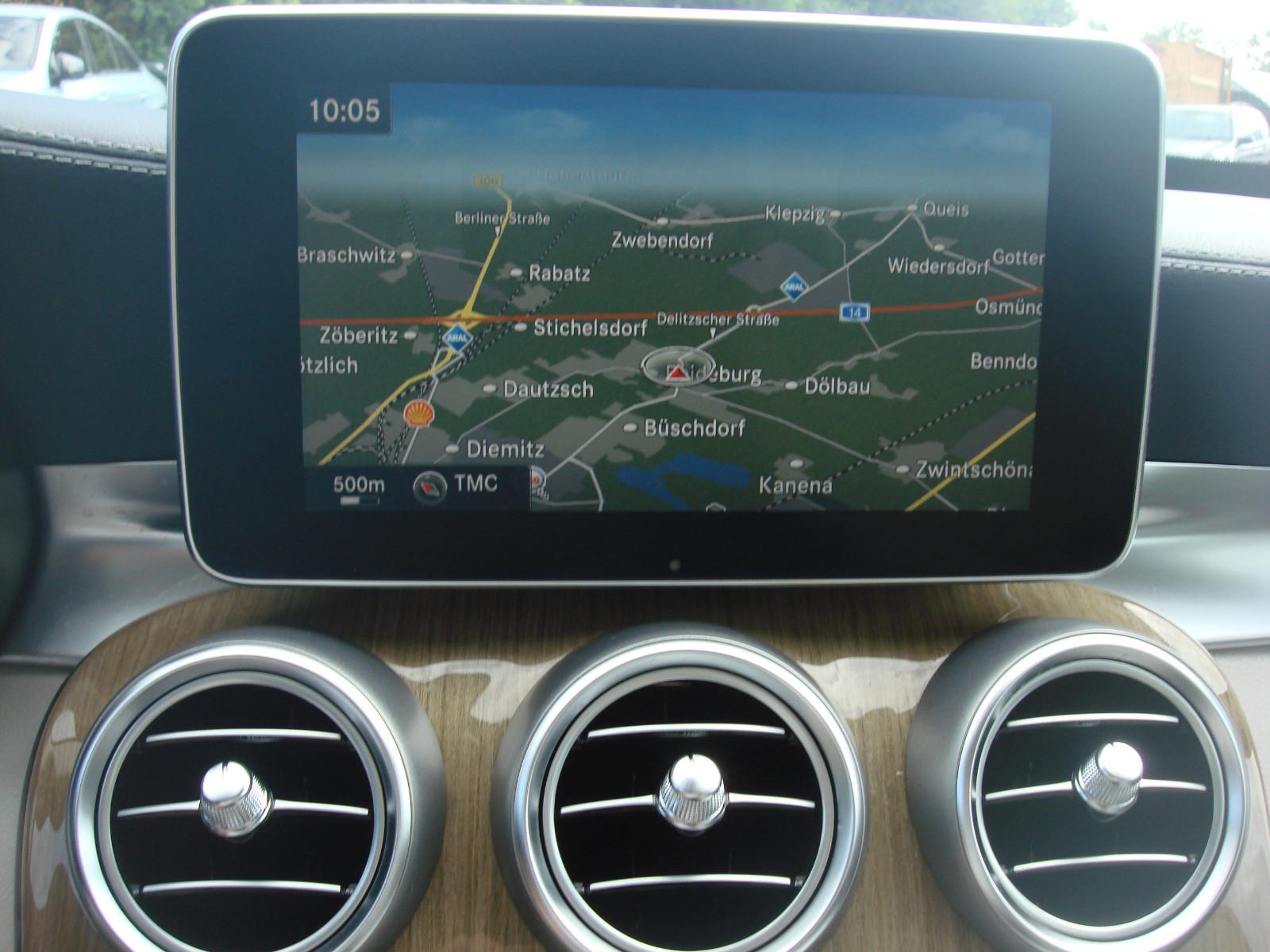 Mercedes-Benz C 180 CGI Lim. Exclusive*Comand*LED*PDC*SHZ*TÜV*