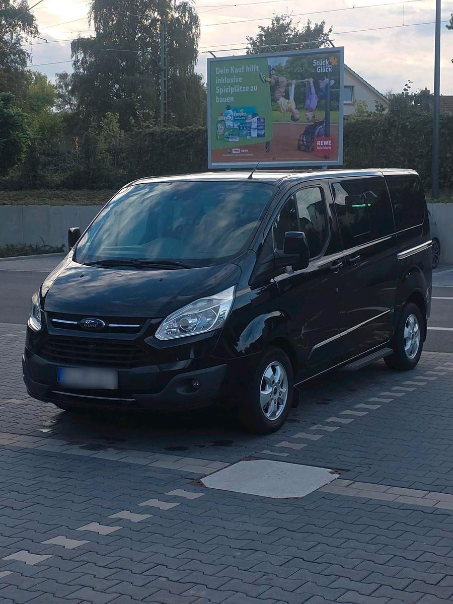 Ford Tourneo Custom