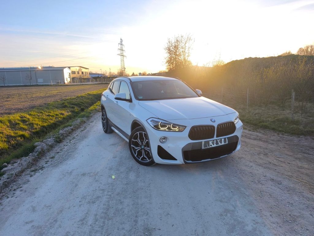 Image of BMW X2