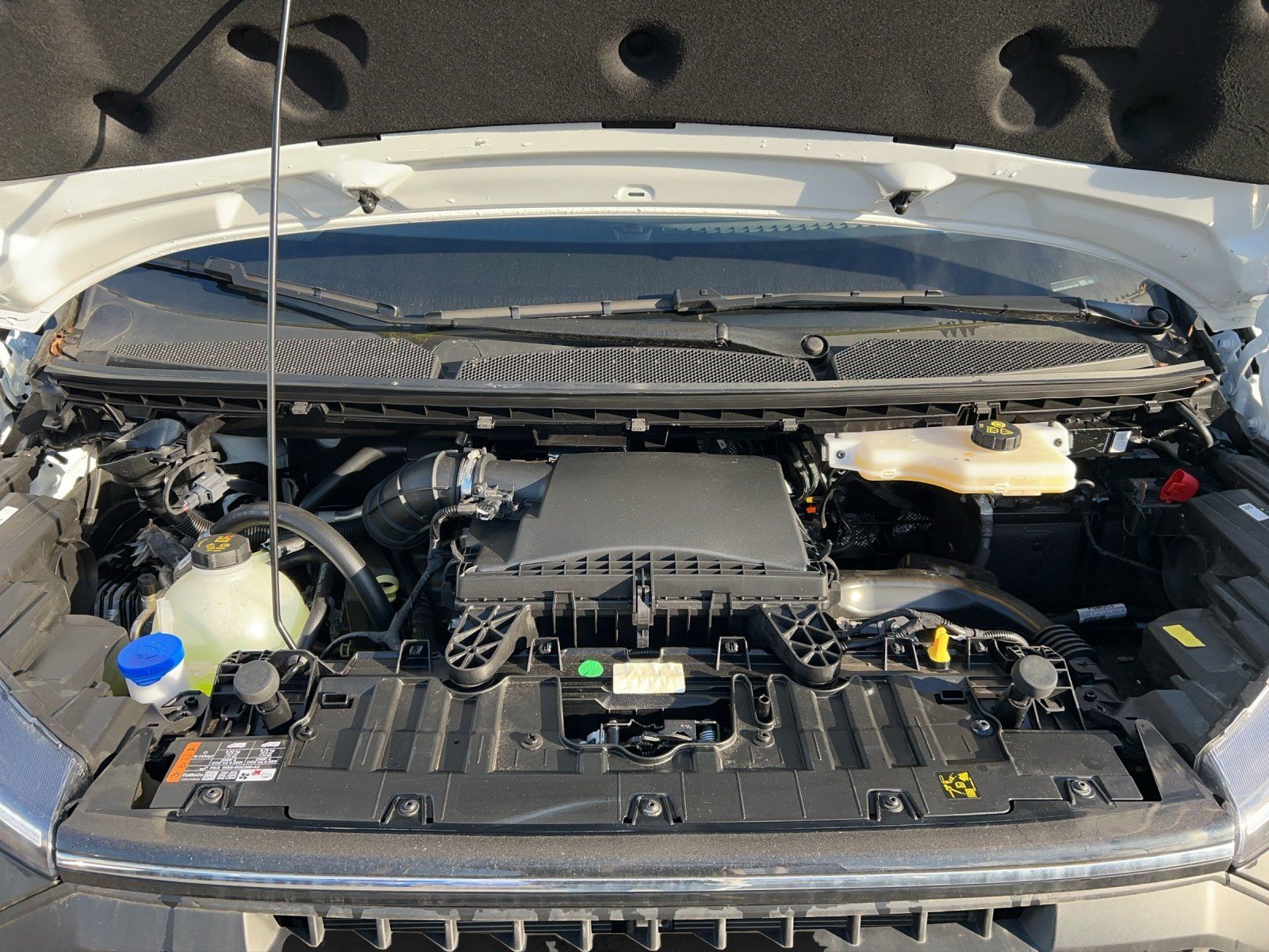 Fahrzeugabbildung Ford Transit Custom Kasten 280 L1 FWD LED Klima PDC