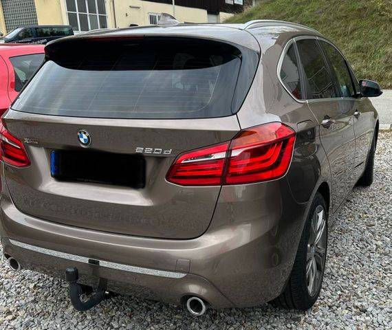 BMW 220 Active Tourer Xdrive Luxury Line 