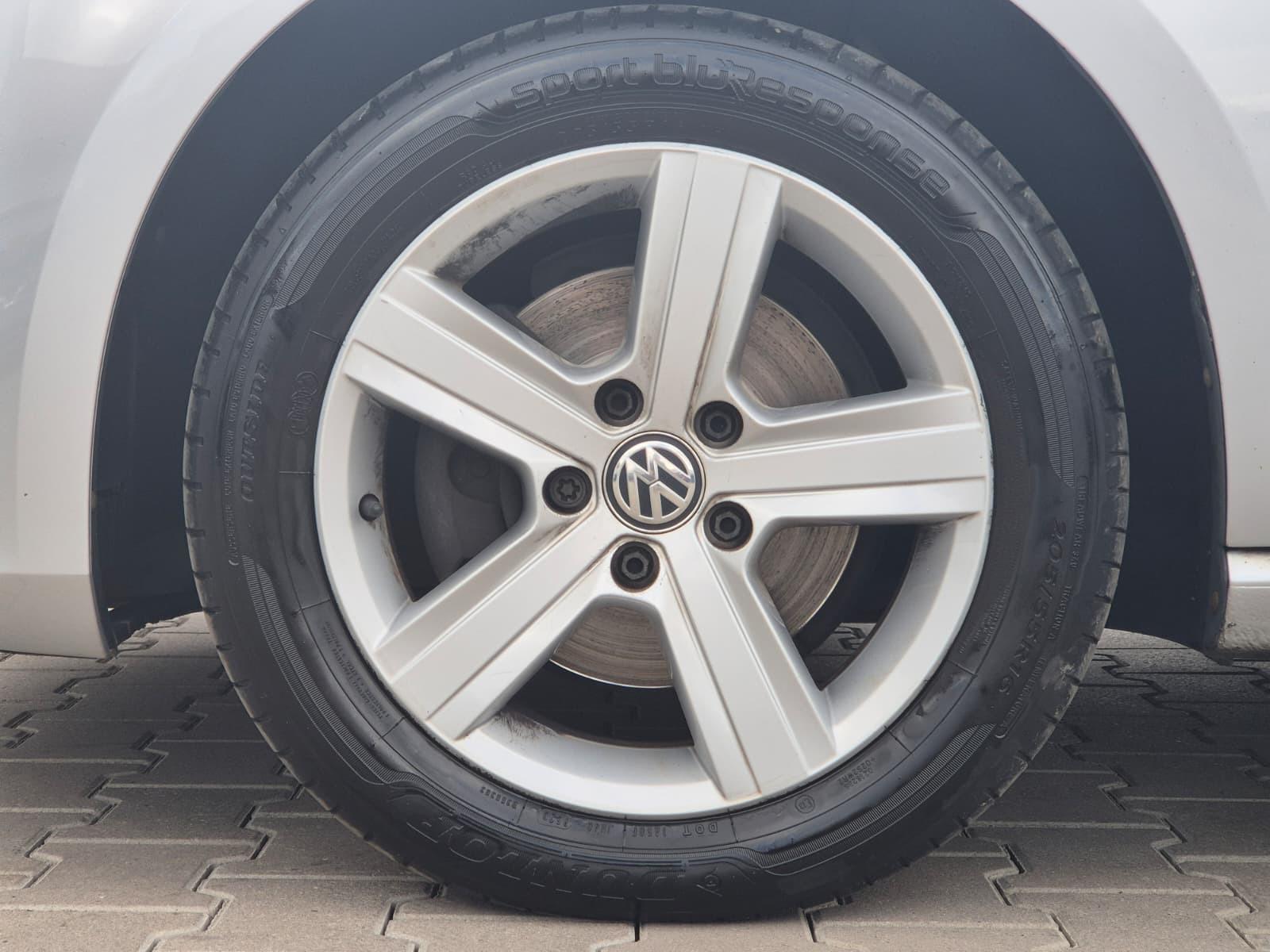 Volkswagen Golf 2015 — photo 10