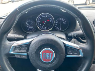 Bild 11 Fiat 124 Spider Lusso*DAB*SHZ*KLIMAAUTO*PDC*LEDER*