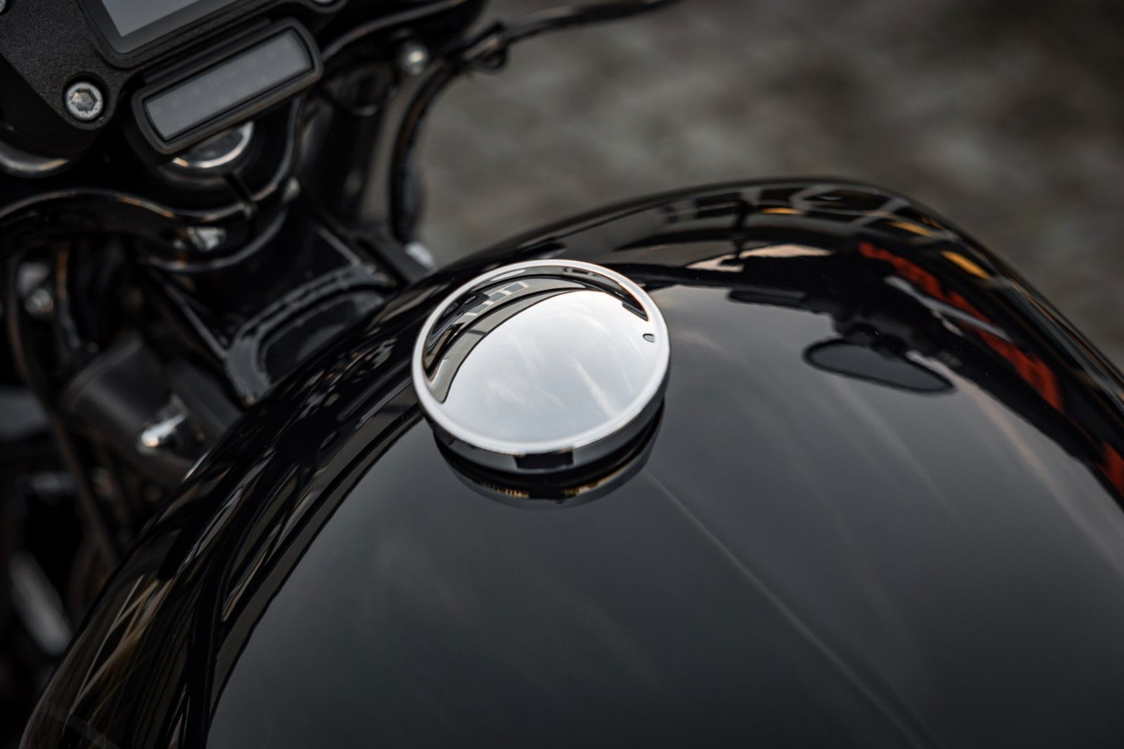 Fahrzeugabbildung Harley-Davidson FXBB STREET BOB Softail  - JEKILL&HYDE