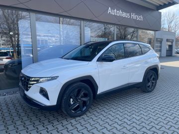 Fahrzeugabbildung Hyundai TUCSON 150PS DCT Blackline NAVI LED SD