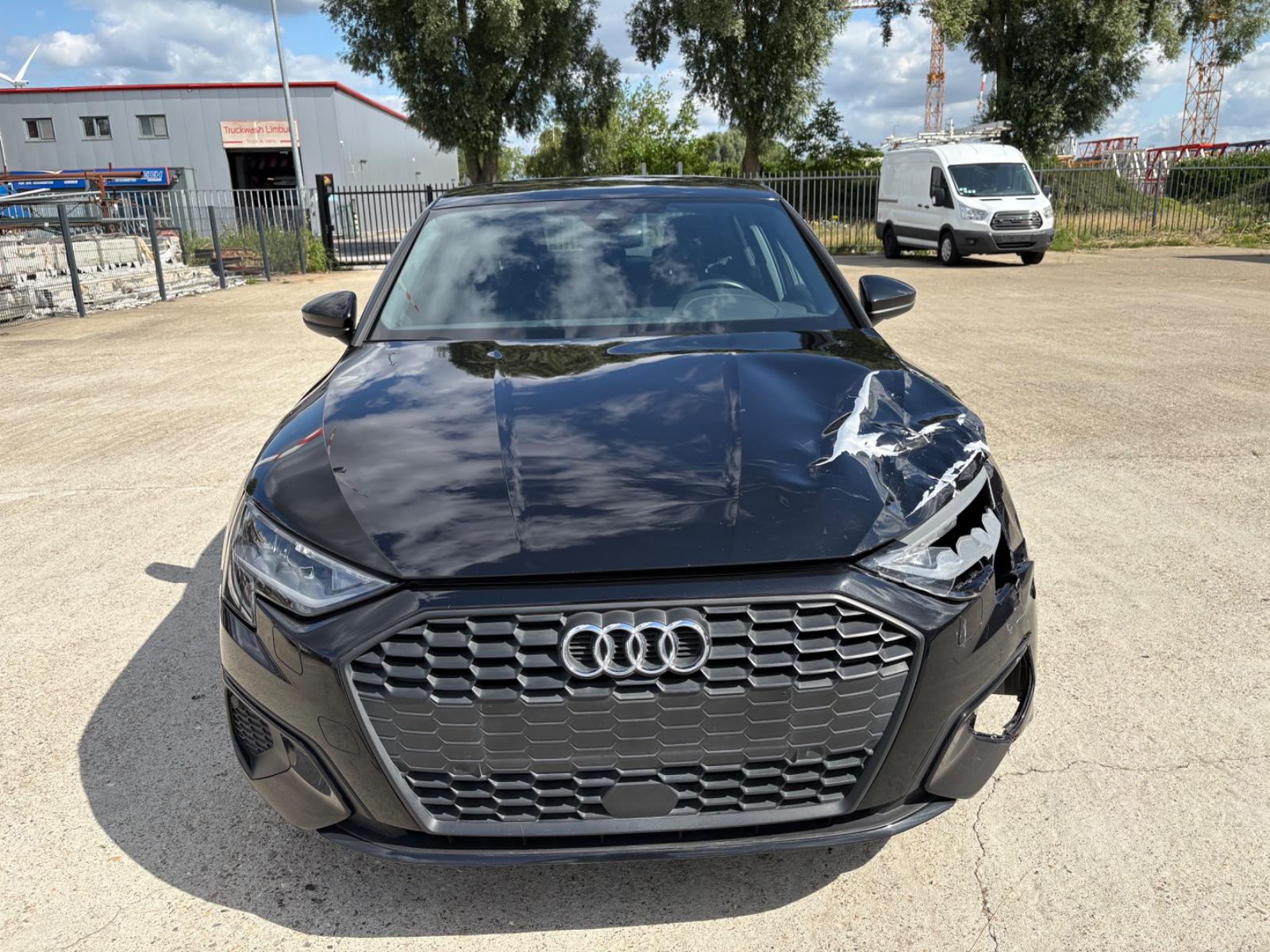 Audi A3 1.0 TFSI 30. S-TRONIC /  LIMOUSINE