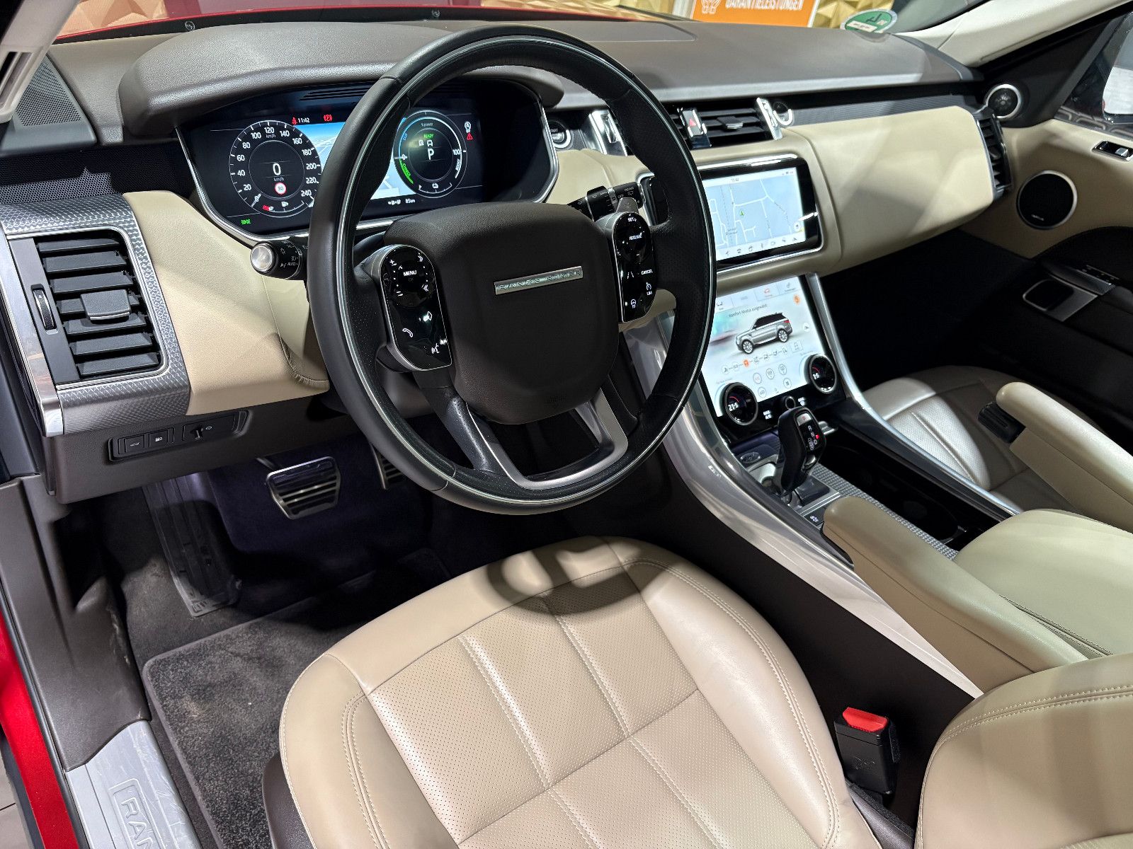 Fahrzeugabbildung Land Rover Range Rover Sport HSE Dynamic Hybrid/PANO/MEMORY