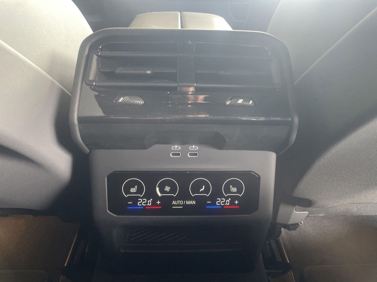 BMW i5 - Bild 12