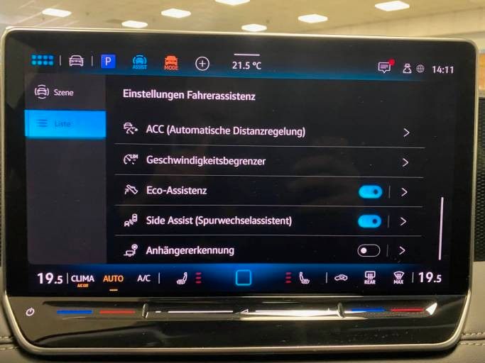Fahrzeugabbildung Volkswagen Tiguan 1.5 eTSI OPF DSG+AHK + NAVI+PARKASSISTENT