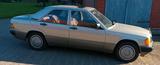 Mercedes-Benz W201, Mercedes 190 - aus 1990: Mercedes