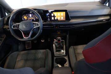 Volkswagen Golf VIII GTI 2.0 TSI AID+ACC+LED+AMBIENT+19"