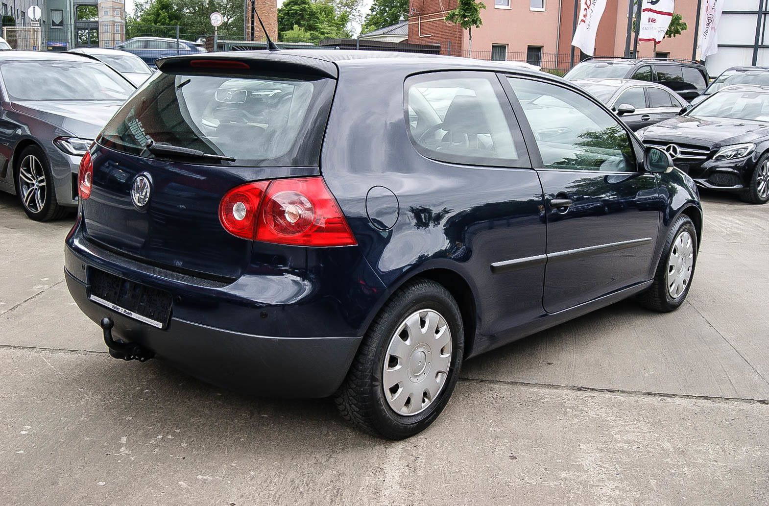 Fahrzeugabbildung Volkswagen Golf V 1.4 Trendline KLIMA ANHÄNGERKUPPLUNG PDC