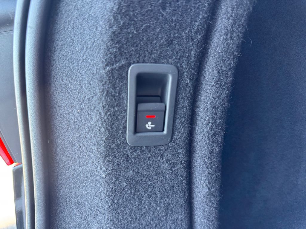 AUDI A4 2023