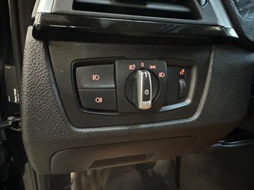 BMW 320 d Touring Sport Line *2. Hand*Klima*AHK*Navi