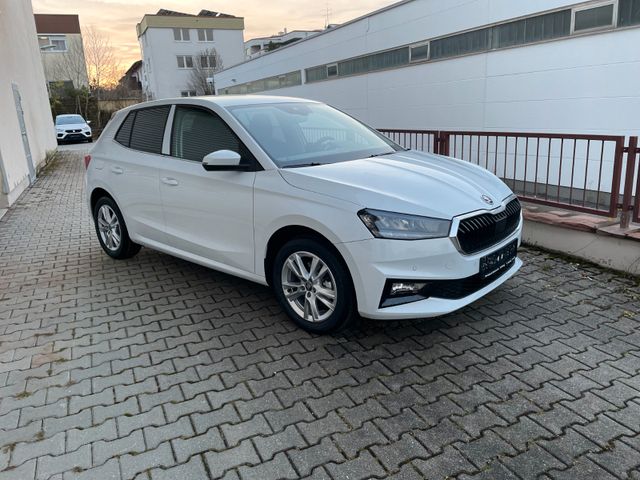 Fabia 130 Sport Kamera 5 Jahre Garantie – Neufahrzeug