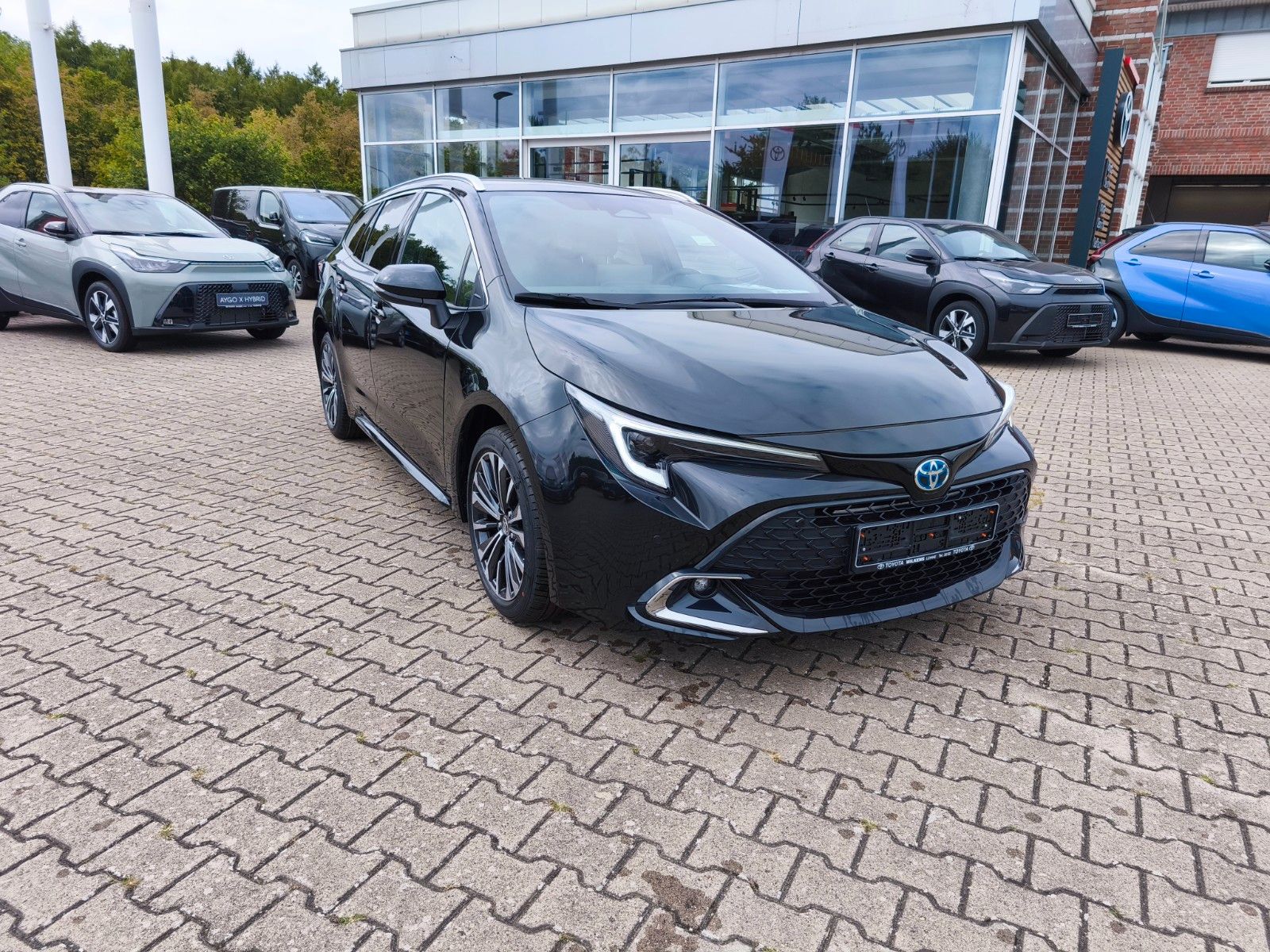 Toyota Corolla Touring Sports Hybrid Team D