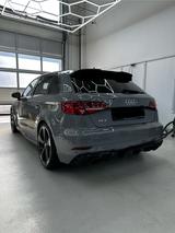 Audi RS3 Neuwage 2.5 TFSI S tronic quattro Sportback  - Audi RS3 Gebrauchtwagen in München