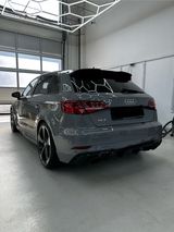 Audi RS3 Neuwage 2.5 TFSI S tronic quattro Sportback  - Audi RS3 in München