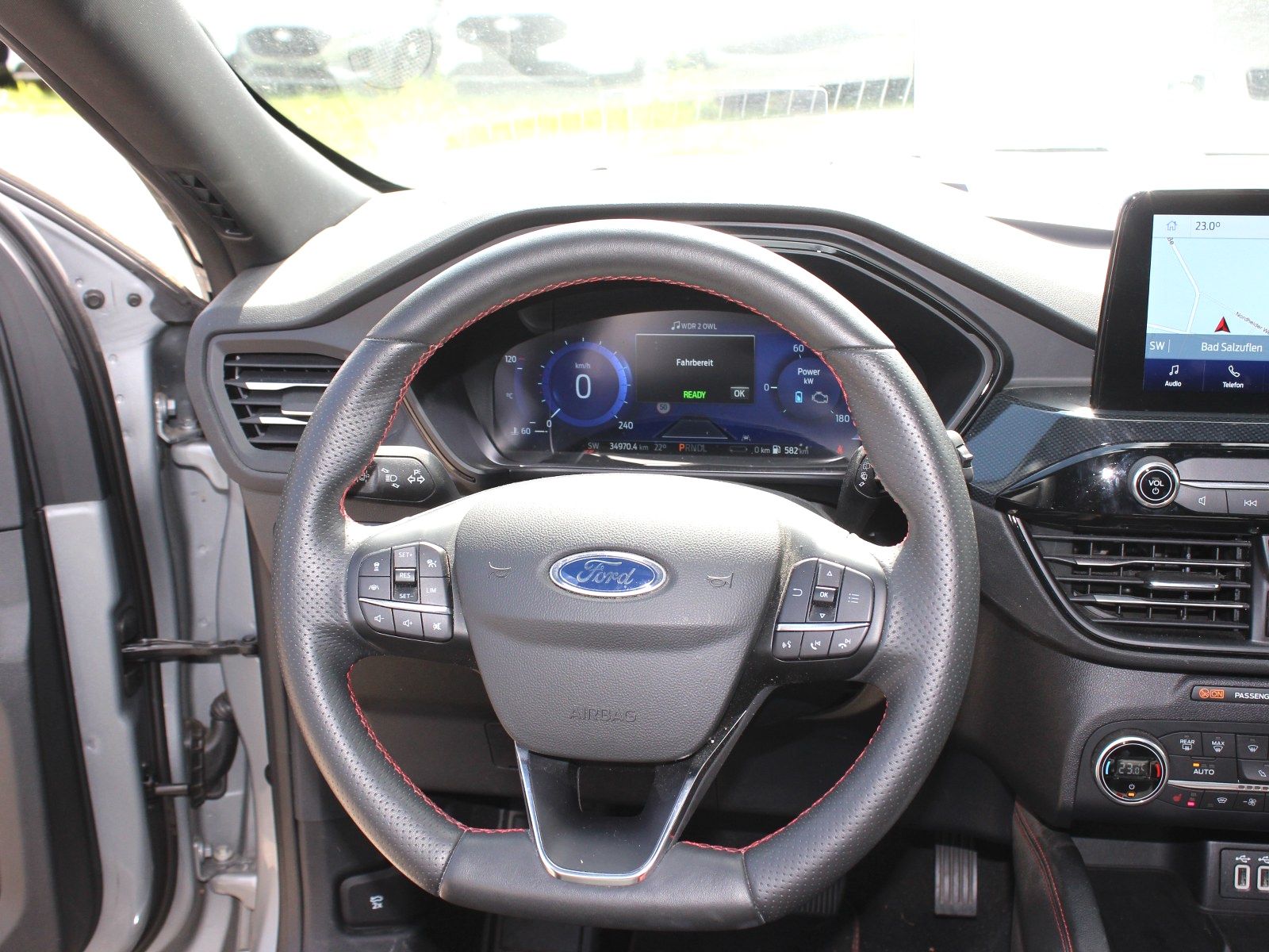 Fahrzeugabbildung Ford Kuga Plug-In Hybrid ST-Line 2,5 Duratec