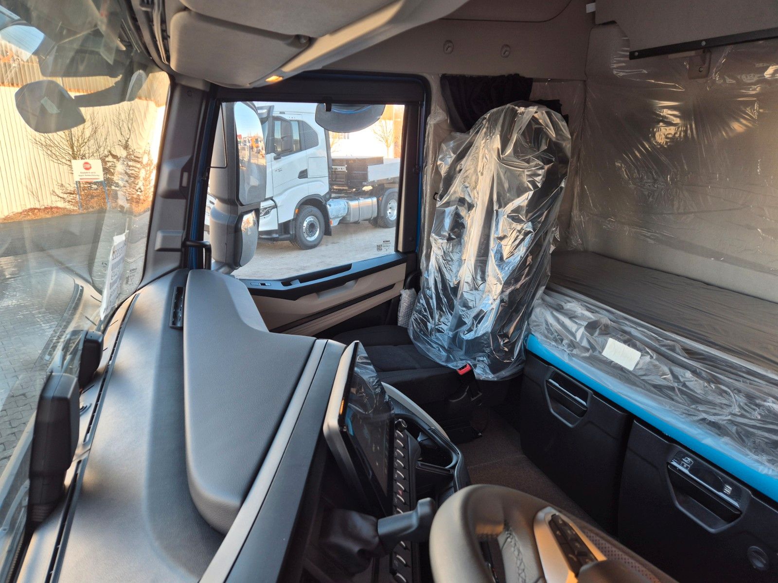 Fahrzeugabbildung Iveco AS440S50T/FP LT, Intarder, Alu-Felgen