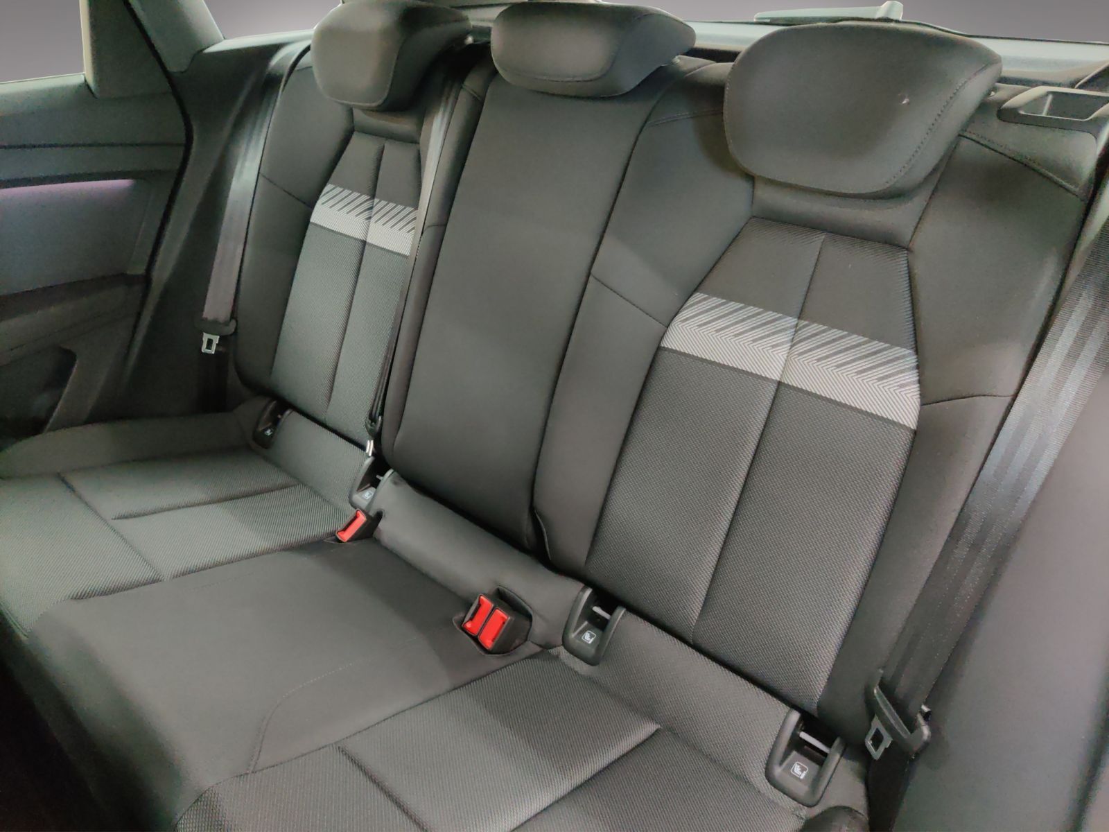 Audi Q4 e-tron - Bild 14