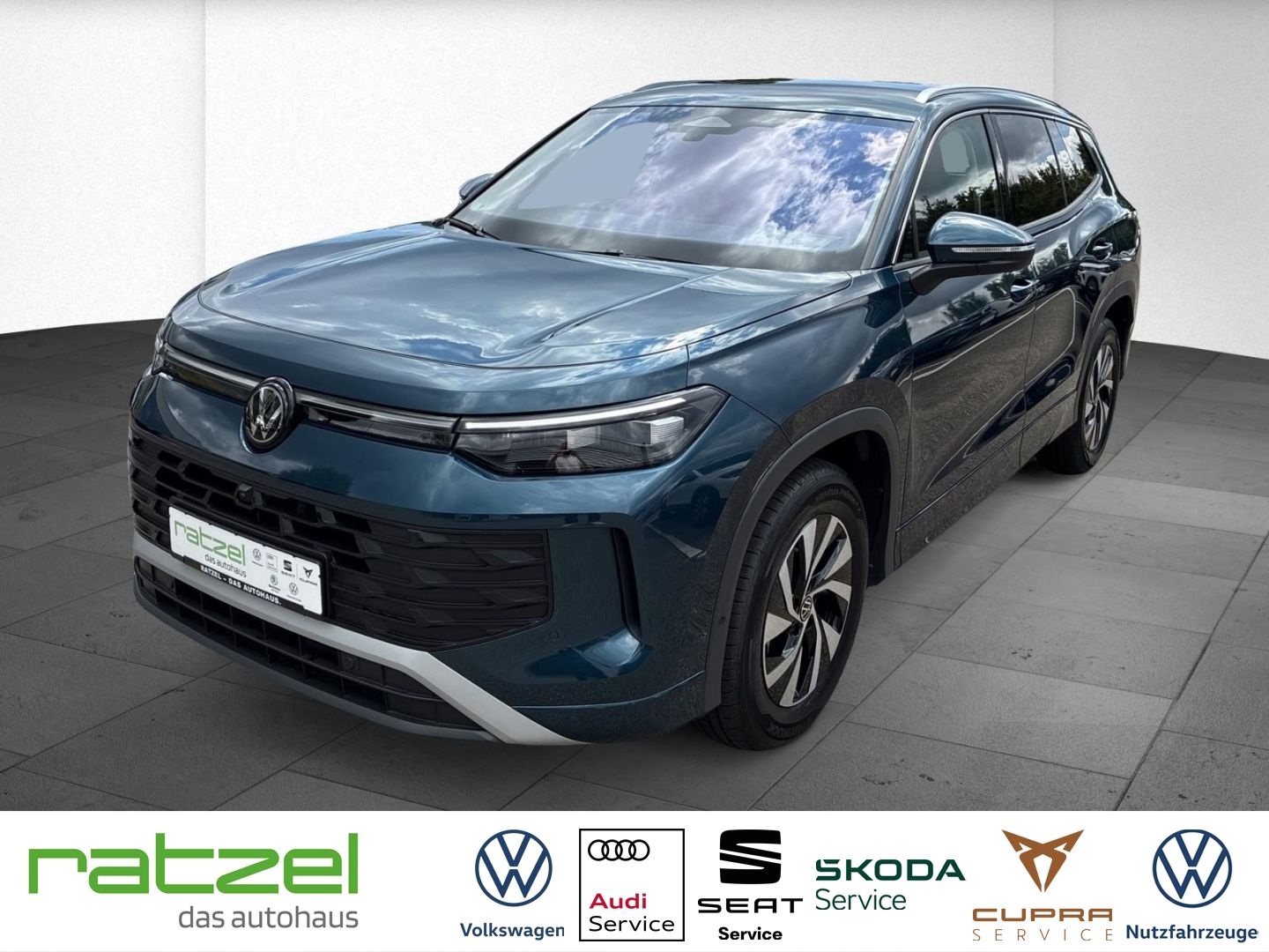 Fahrzeugabbildung Volkswagen Tayron 1.5 eTSI 5Jahre Garantie StandHZG AHK-kla