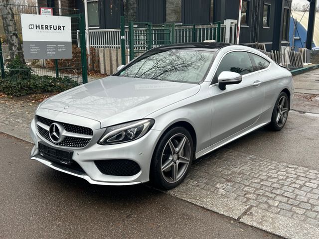 Mercedes-Benz C 180 AMG Line Coupe PANORAMA NAVI ALCANTARA