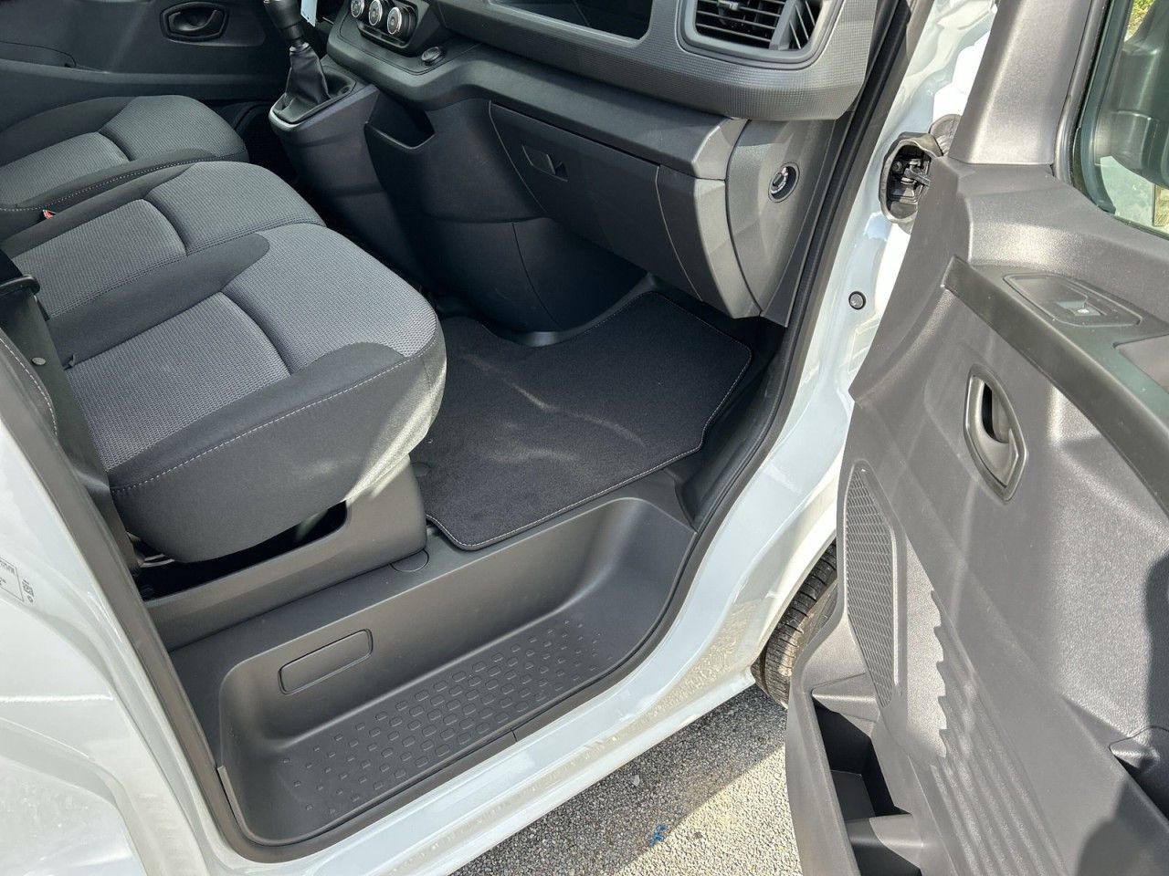 Renault Trafic - Bild 15