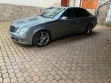 Mercedes-Benz Mercedes W211 E280 mit Gasanlage AIRMATIC - Mercedes-Benz E 280 mit LPG-Antrieb