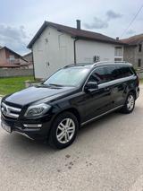 Mercedes-Benz GL 350 BlueTEC 4MATIC - - Mercedes-Benz GL 350: 4matic