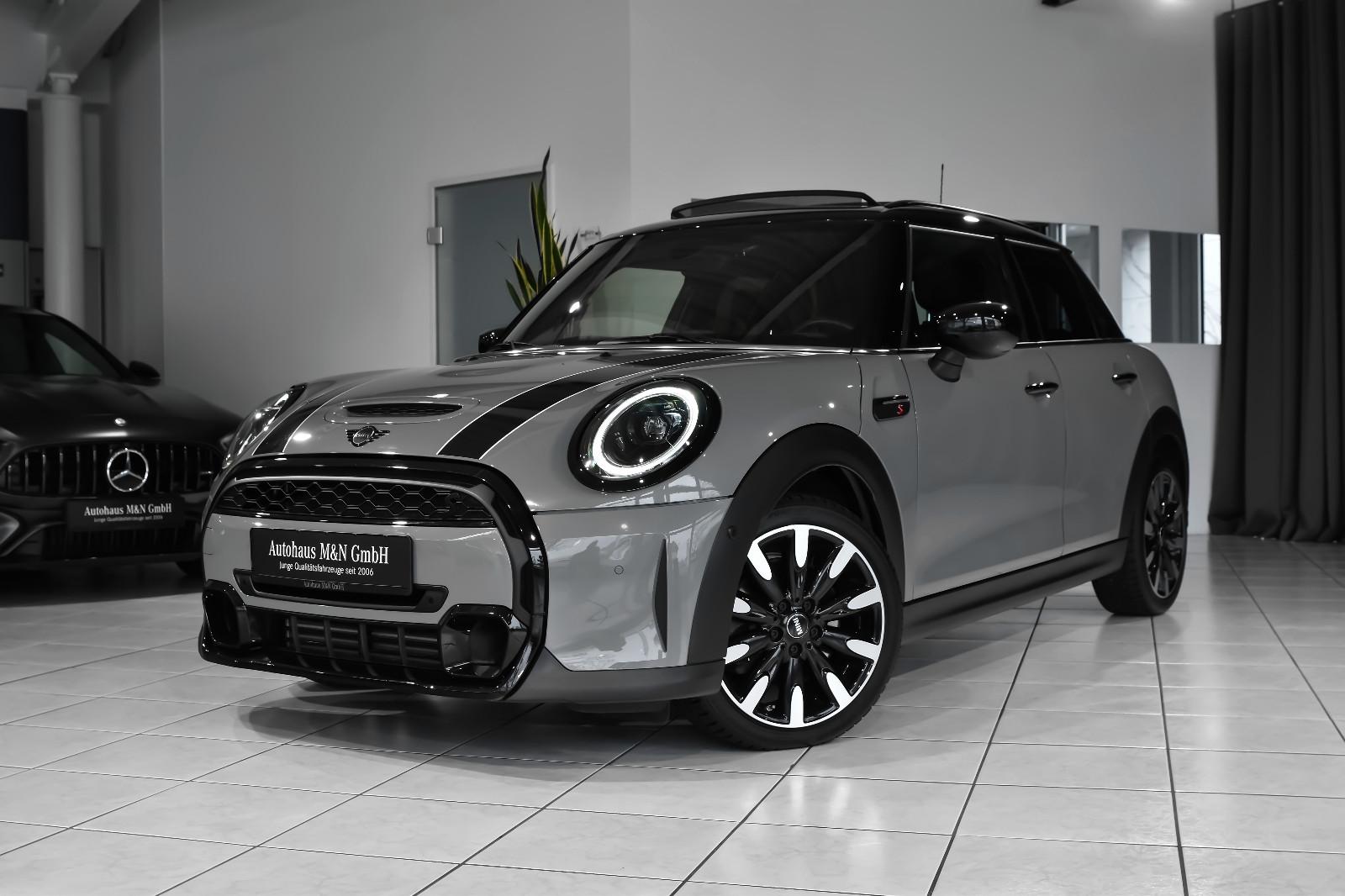MINI Cooper S *Yours Trim * HUD* Panorama* LED*