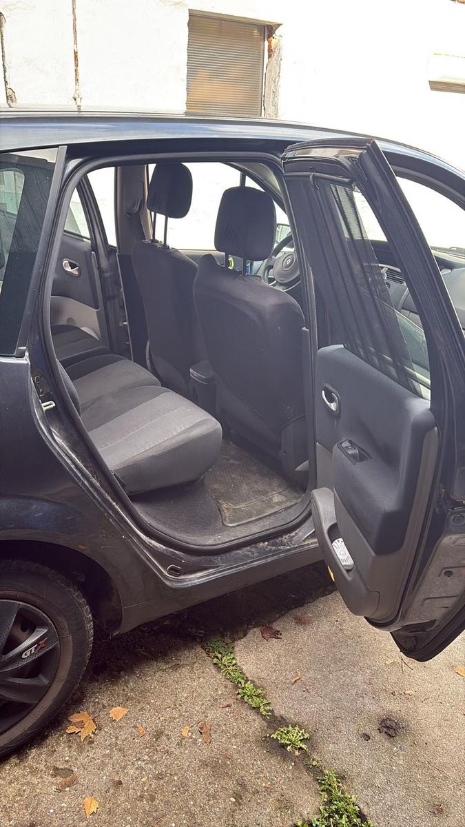 Renault Megane 2006 — photo 14