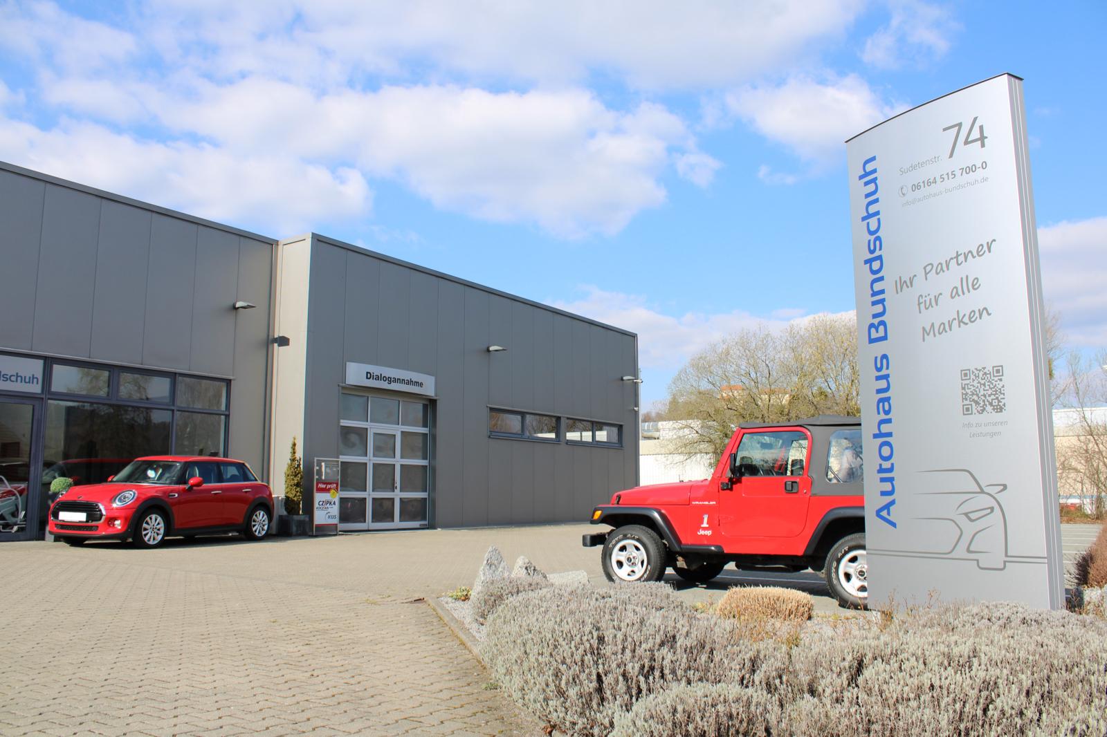 showroom-image-main
