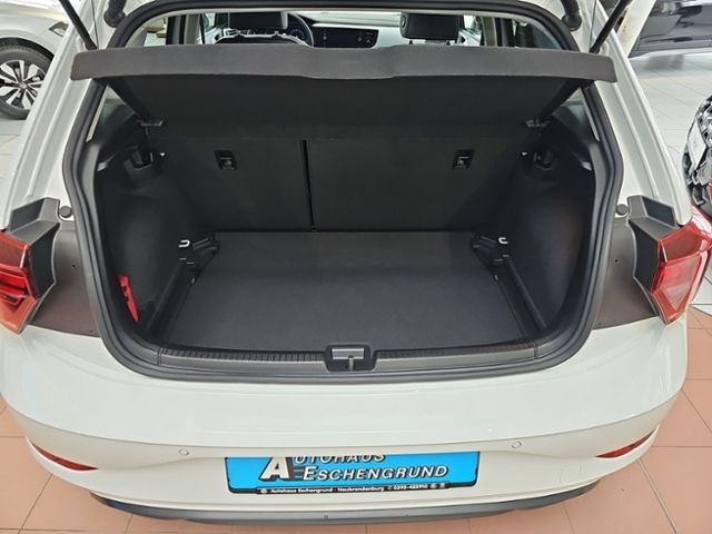 Fahrzeugabbildung Volkswagen Polo 1.0 TSI Goal NAVI LED PDC SHZ GJR