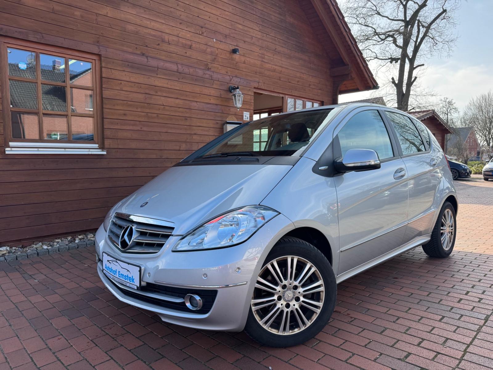 Mercedes-Benz A 180  CDI*PDC*SHZ*NAVI*KLIMA*2HAND*