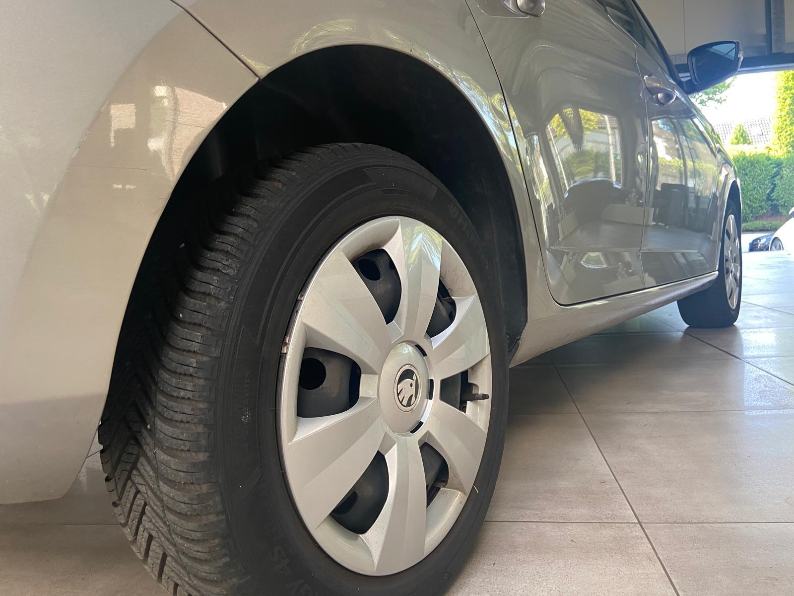 Skoda Fabia Ambition DSG KLIMA KAMERA PDC