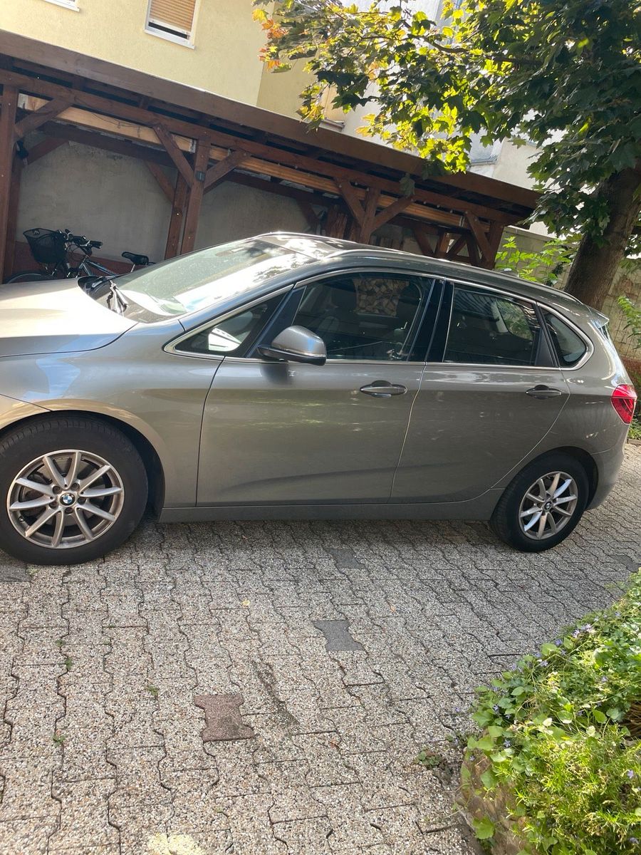 BMW BMW 218. Active Taurer