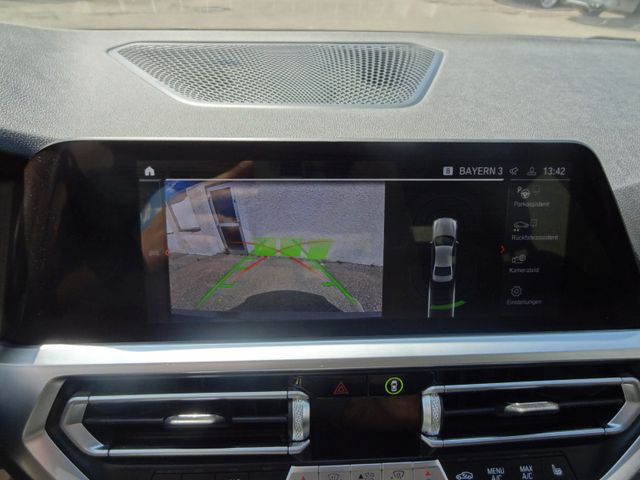 Fahrzeugabbildung BMW M340d xDrive/Alpina D3 S Nr.69/20Zoll/HUD/