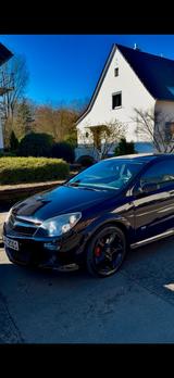 Opel Astra h Gtc opc line cosmo 1.6 2009 T... - Opel Astra: H Opc Line