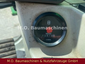 Fahrzeugabbildung Sennebogen 818 / ZSA / AC / ZSA / Hochfahrbare Kabine /