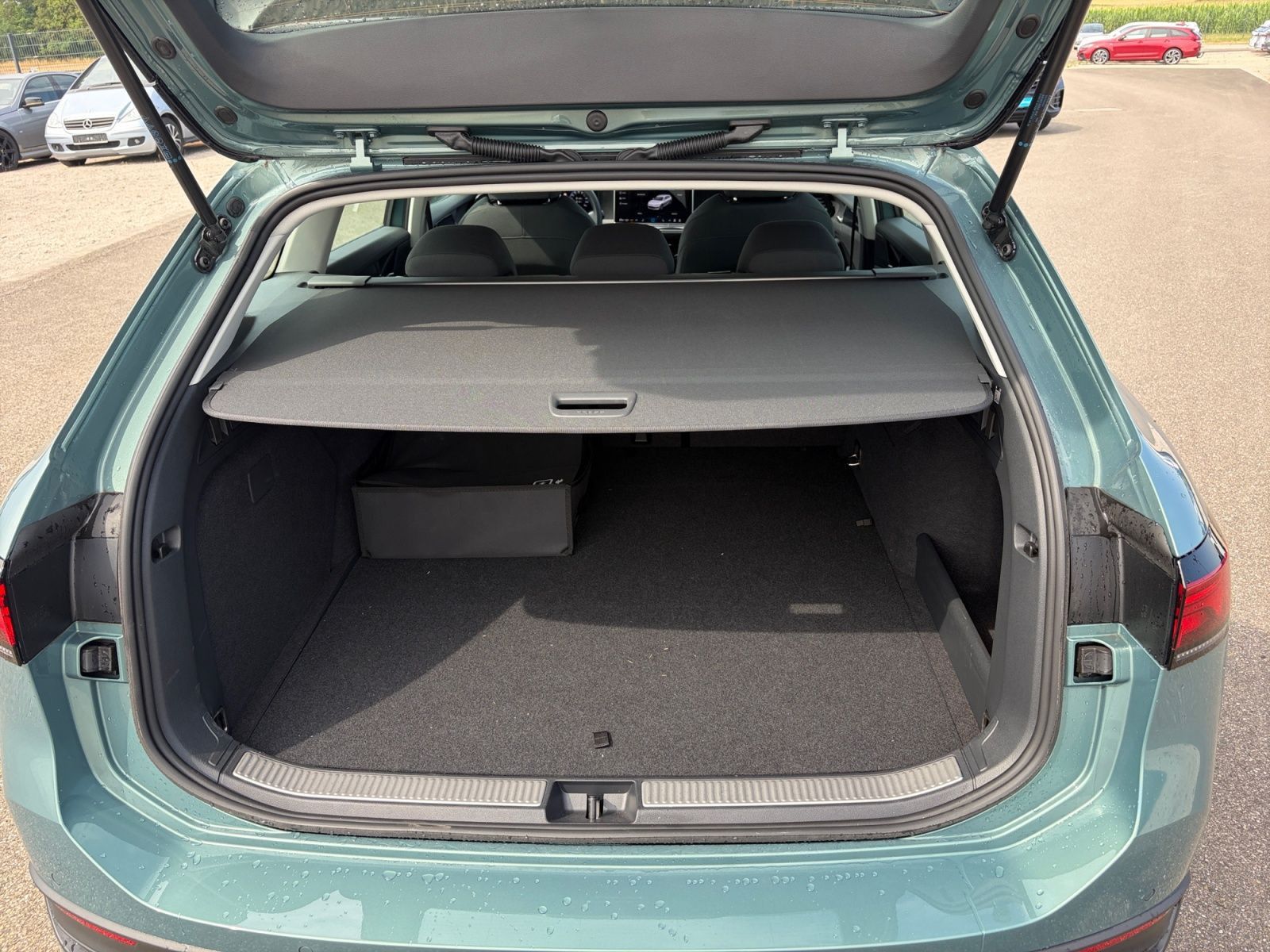 Volkswagen Passat Var. eHybrid Navi LED Kamera CCS foto 15
