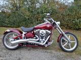Harley-Davidson Softail Rocker C FXCWC Breakout - HARLEY-DAVIDSON FXCWC