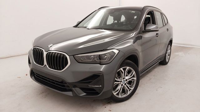 BMW X1 xDr. 20i*SPORT LINE*AHK*HUD*HIFI*ADAPT.LED*