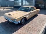 Ford Thunderbird In Top Zustand  Tolle Farbkombi - Ford Thunderbird mit Benzin-Antrieb