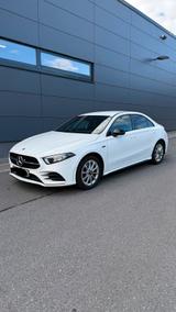 Mercedes-Benz Mercedes Benz A250e - Mercedes-Benz A 250 in Braunschweig