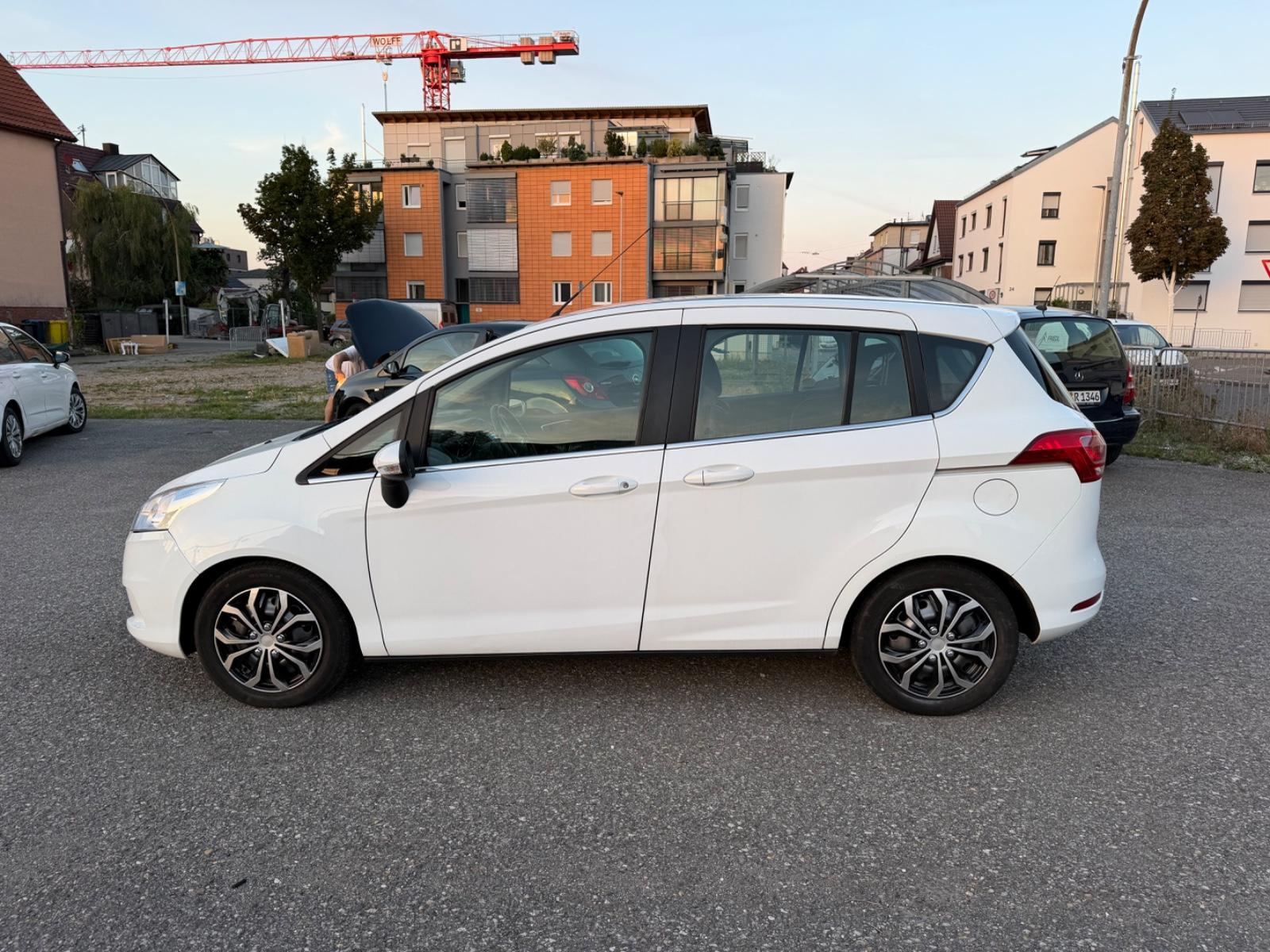 Ford B-MAX 2012 — engine 1.388 cm³, 90 HP (66kW)