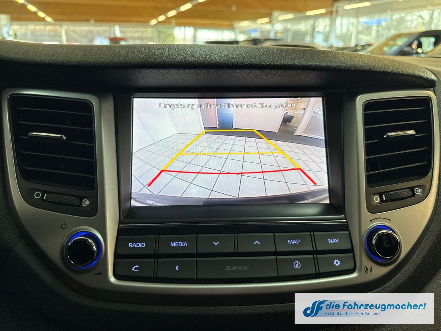 Fahrzeugabbildung Hyundai Tucson Advantage 4WD Navi Mehrzonenklima Fahrerp